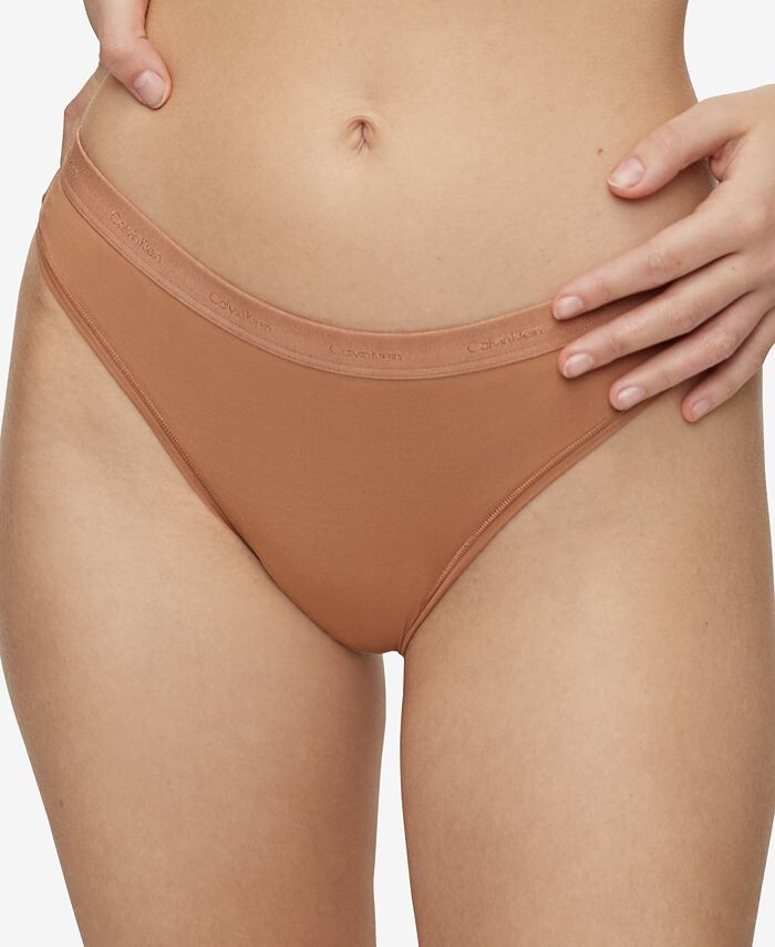

Женское нижнее белье бикини формы и тела QF6761 Calvin Klein, цвет Sandalwood