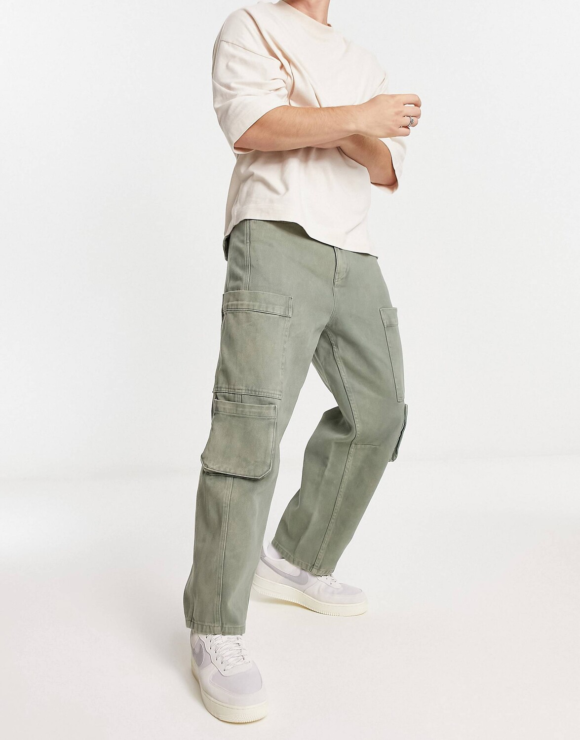 

Зеленые зауженные брюки свободного кроя ASOS DESIGN, Зеленый