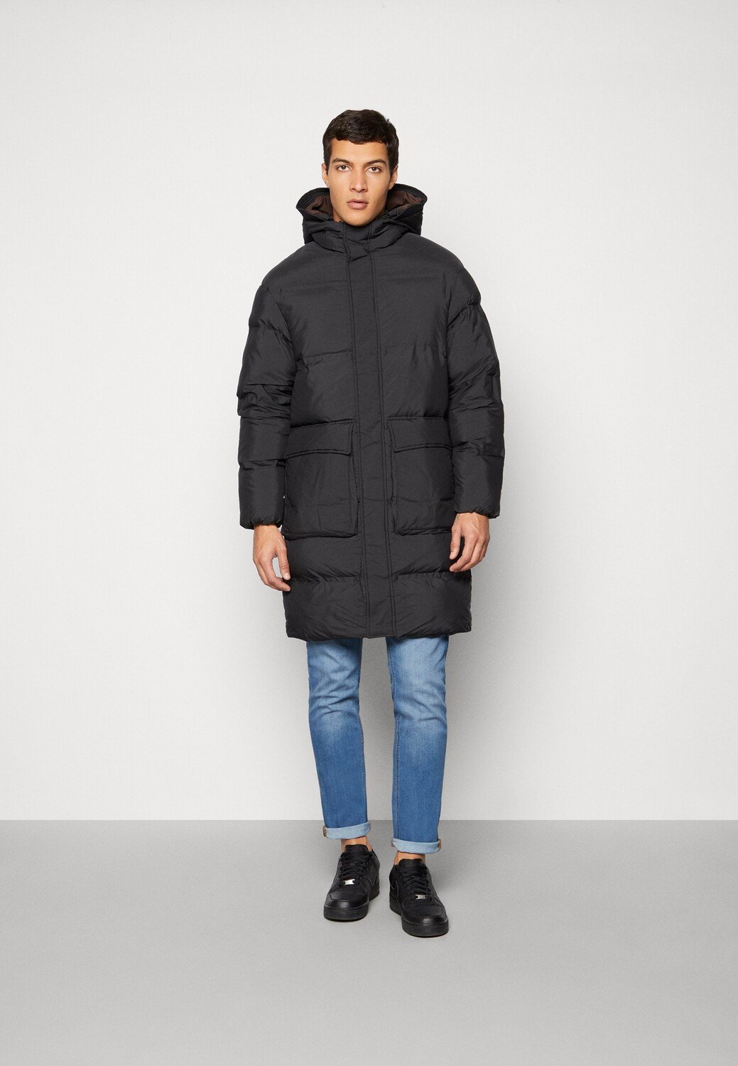 

Пальто зимнее Jack & Jones Premium, черный