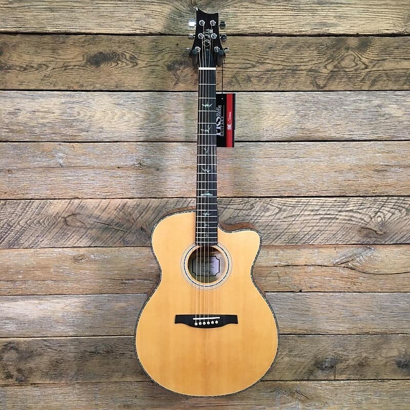 

PRS SE AE 50E Черное золото Ac/El W/Case AE50E Nat.