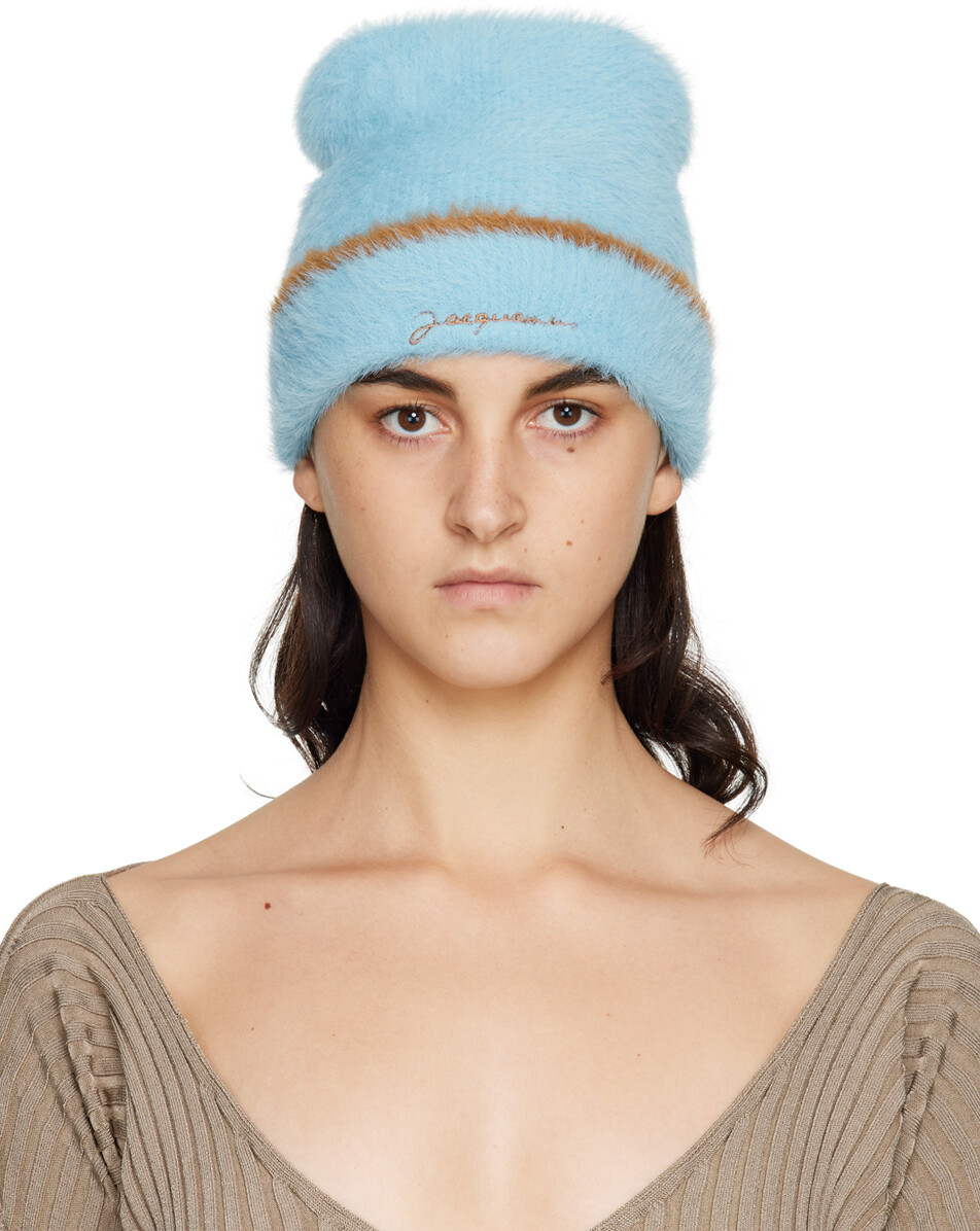 

Голубая шапка 'Le Bonnet Neve' Jacquemus