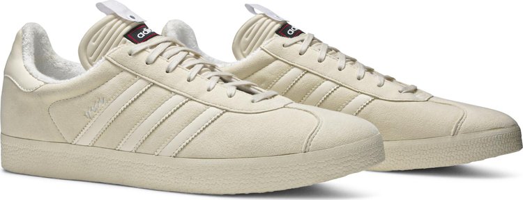 Adidas gazelle united on sale arrows