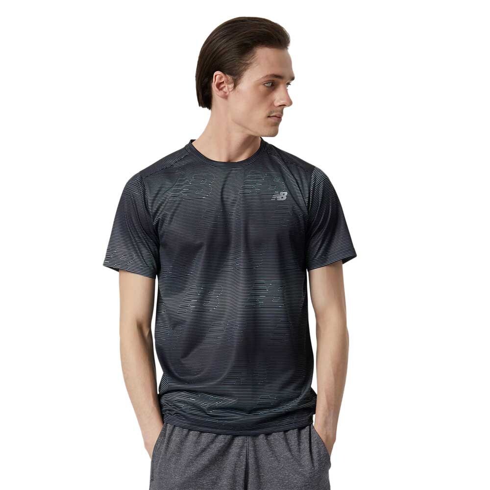 

Футболка New Balance Printed Accelerate, черный