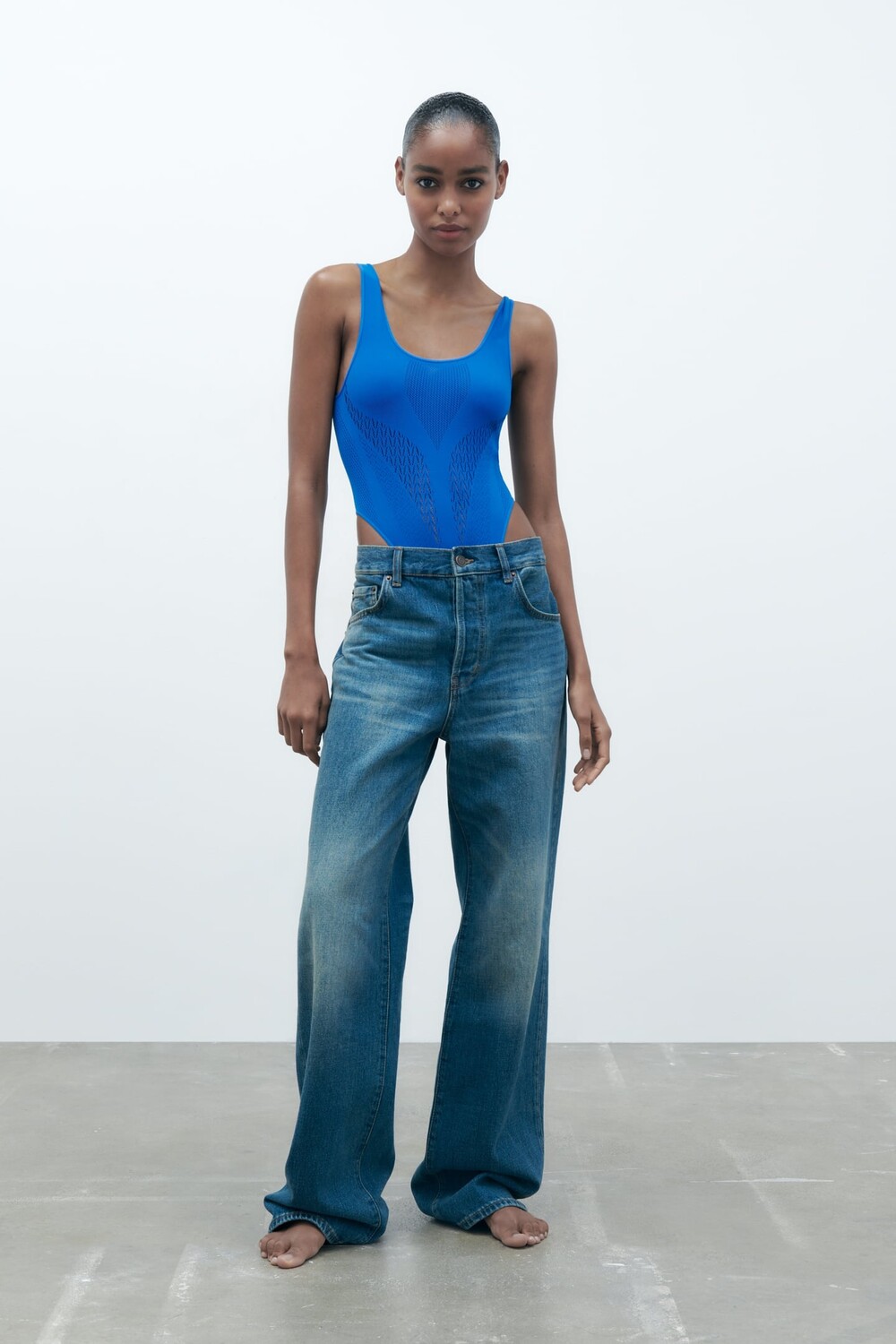 

Бесшовное боди ZARA, электрический синий
