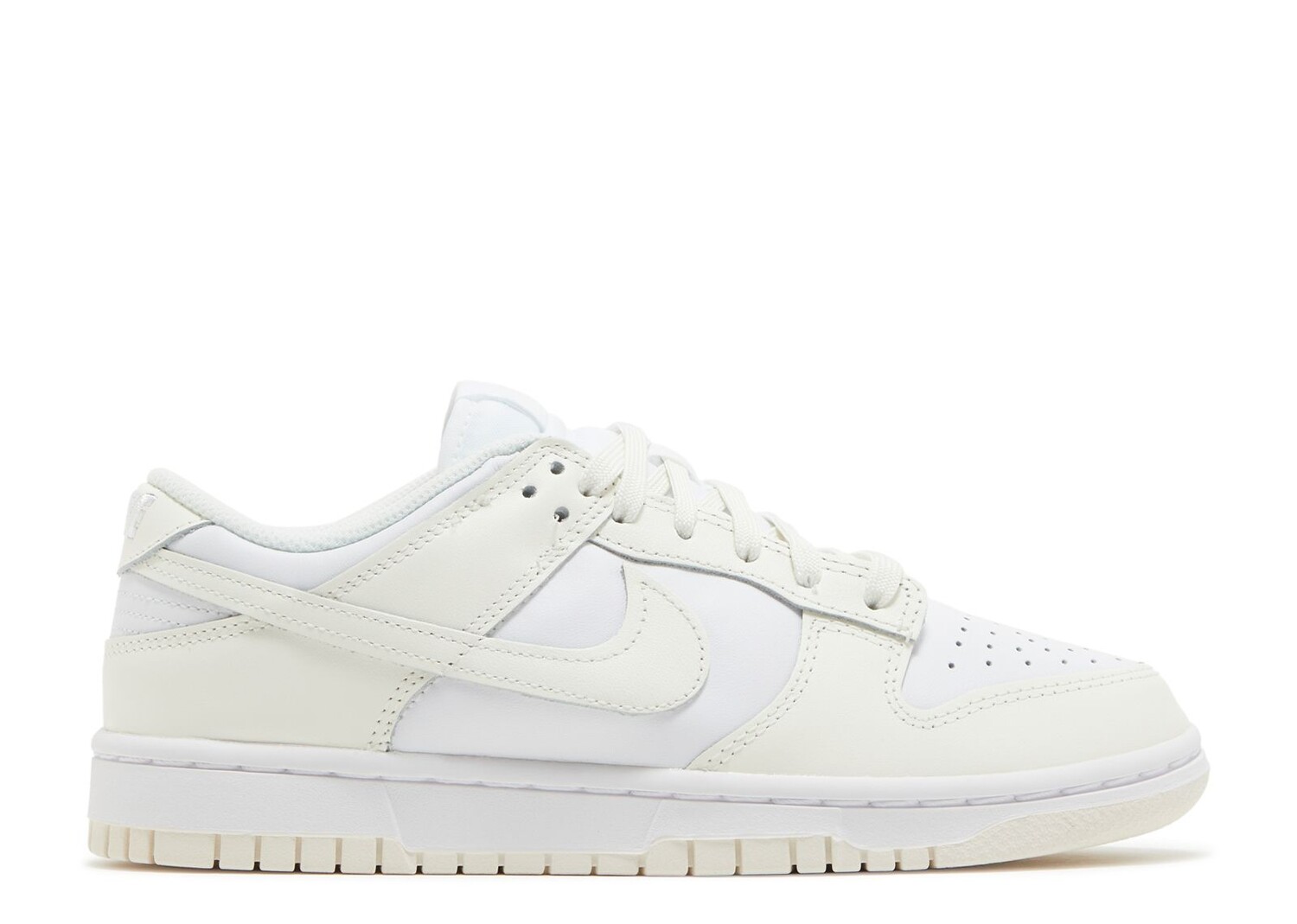 Кроссовки Nike Wmns Dunk Low 'White Sail', кремовый