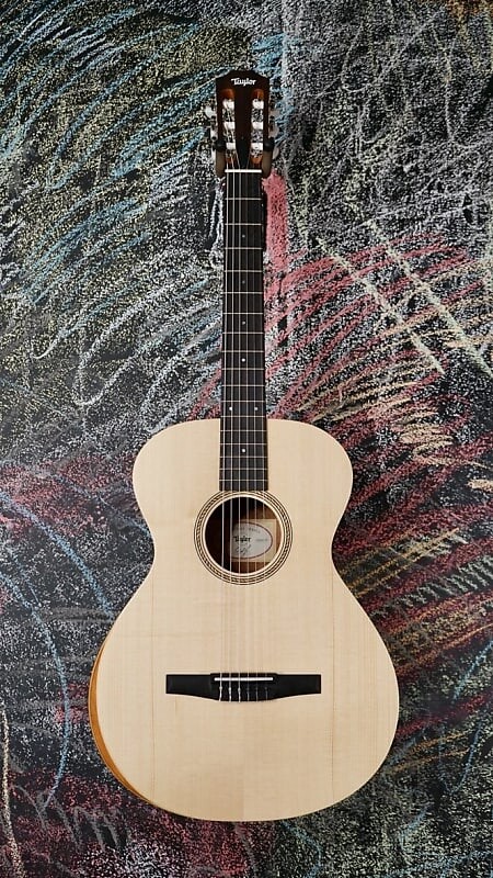 

Академия Тейлора 12-Н Taylor A12-N