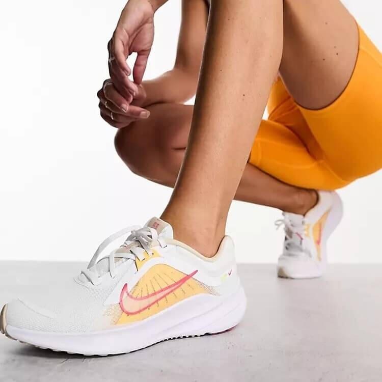 

Кроссовки Nike Running Quest 5, белый