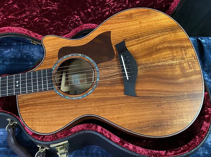 

НОВЫЙ! 2022 Taylor 722ce Grand Concert V-class — Natural Satin Hawaiian Koa — официальный дилер, 4,2 фунта