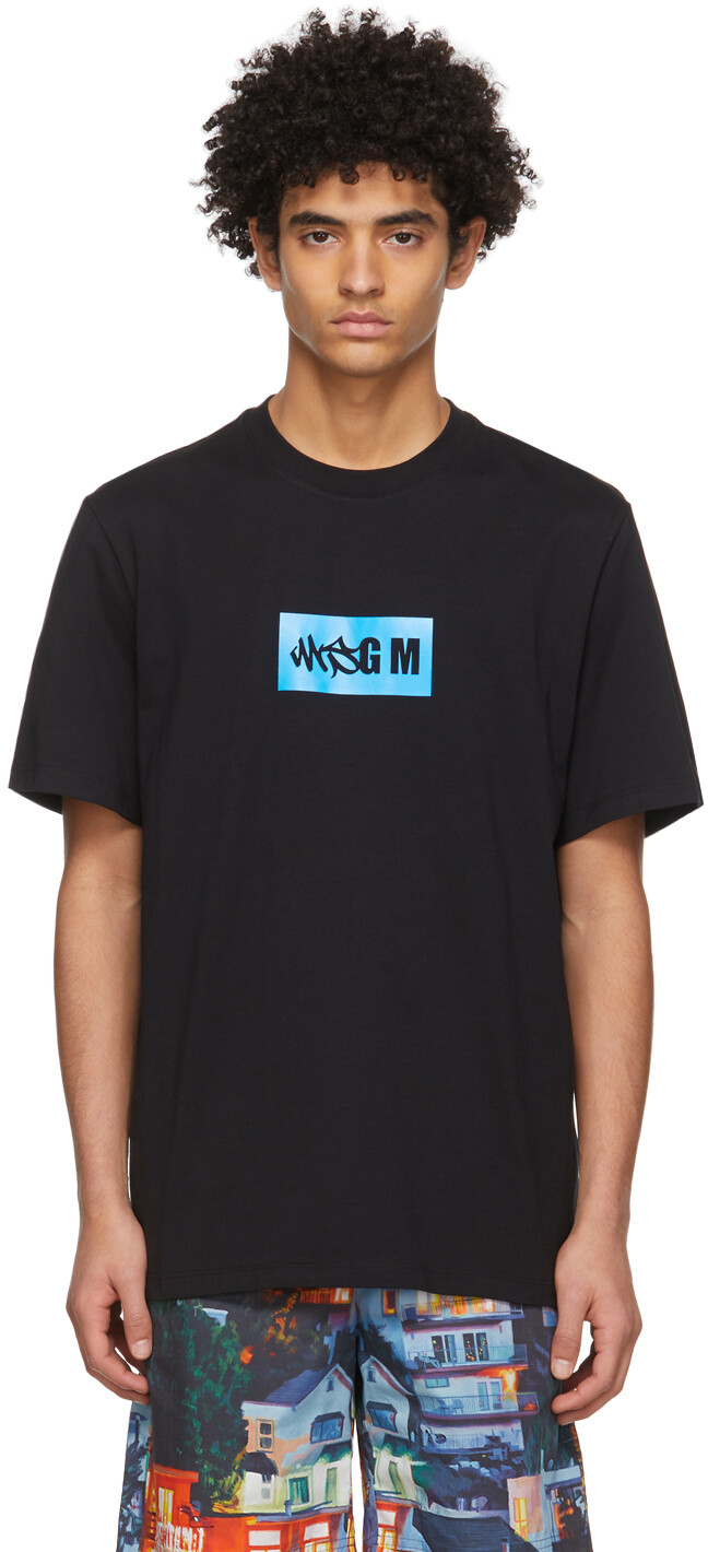 

Черная футболка с новым логотипом MSGM