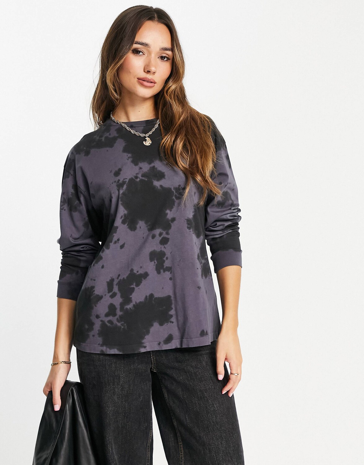 

Оверсайз-футболка с длинными рукавами ASOS DESIGN, Серый