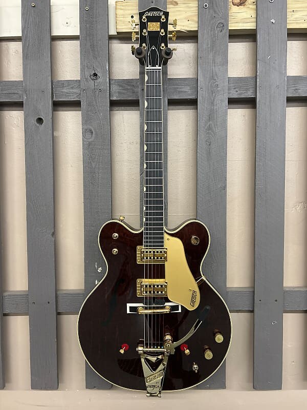 

Gretsch G6122T-62 Vintage Select Edition '62 Chet Atkins Country Gentleman Hollow Body с Bigsby G6122T-62 Vintage Select Edition '62 Chet Atkins Country Gen...
