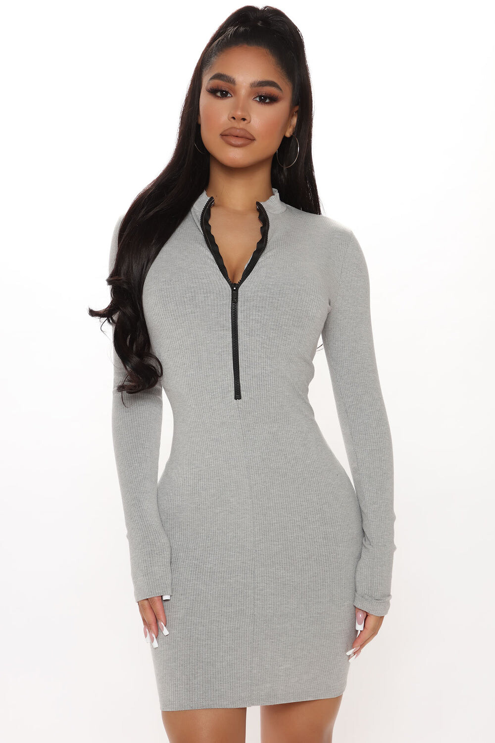 

Мини платье Fashion Nova D1346FN, серый