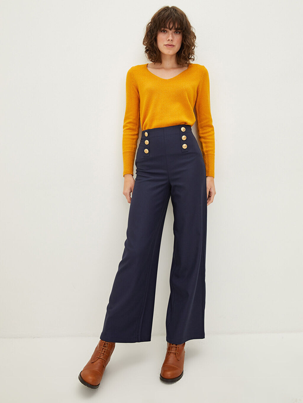 

Женские брюки стандартного кроя LCW Casual, Черный