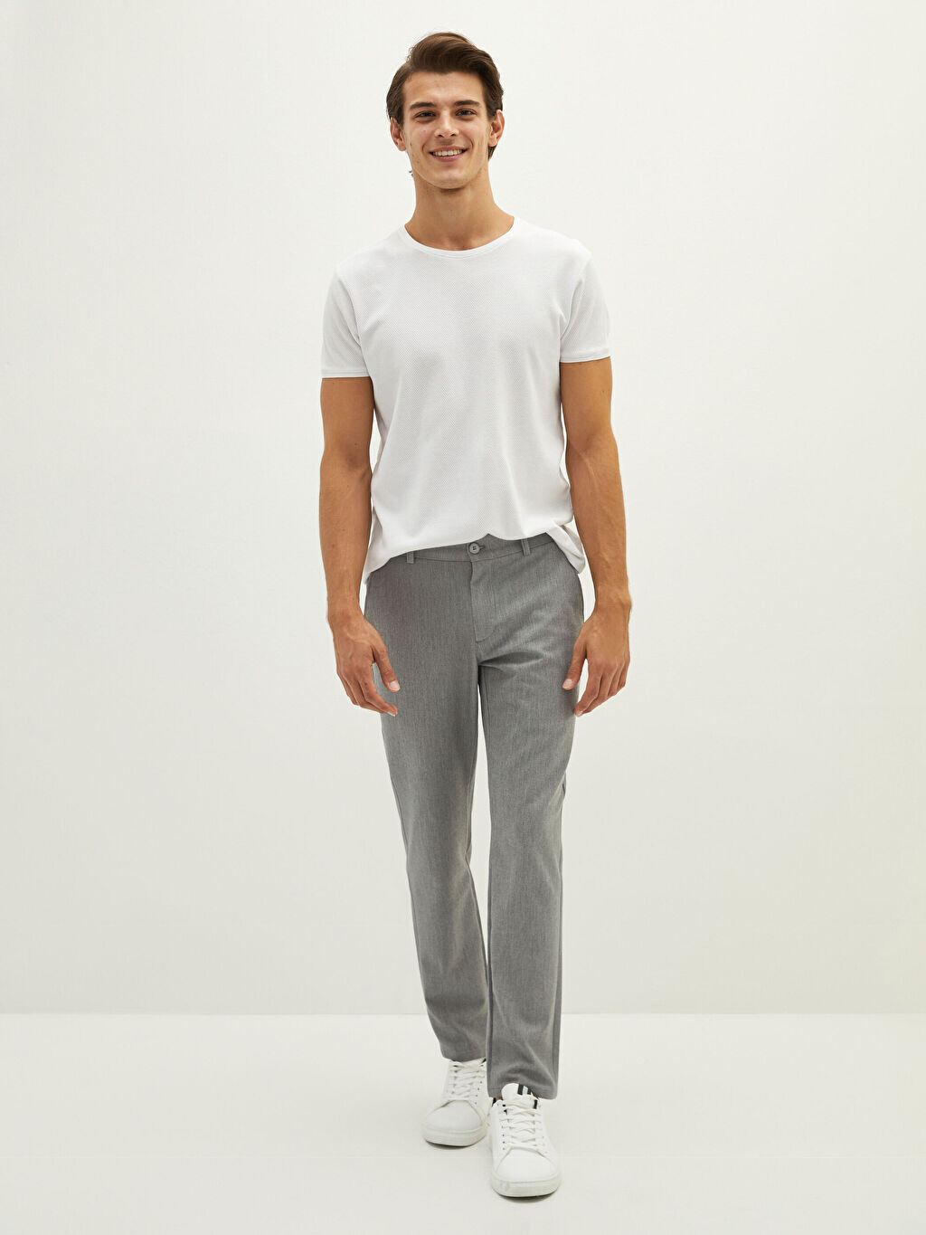 

Текстурированные мужские брюки Slim Fit LCW Vision