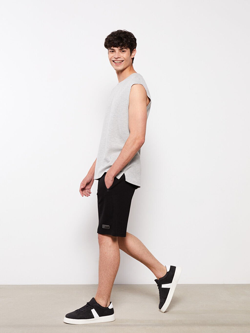 

Трикотажные мужские шорты Slim Fit LCW Casual