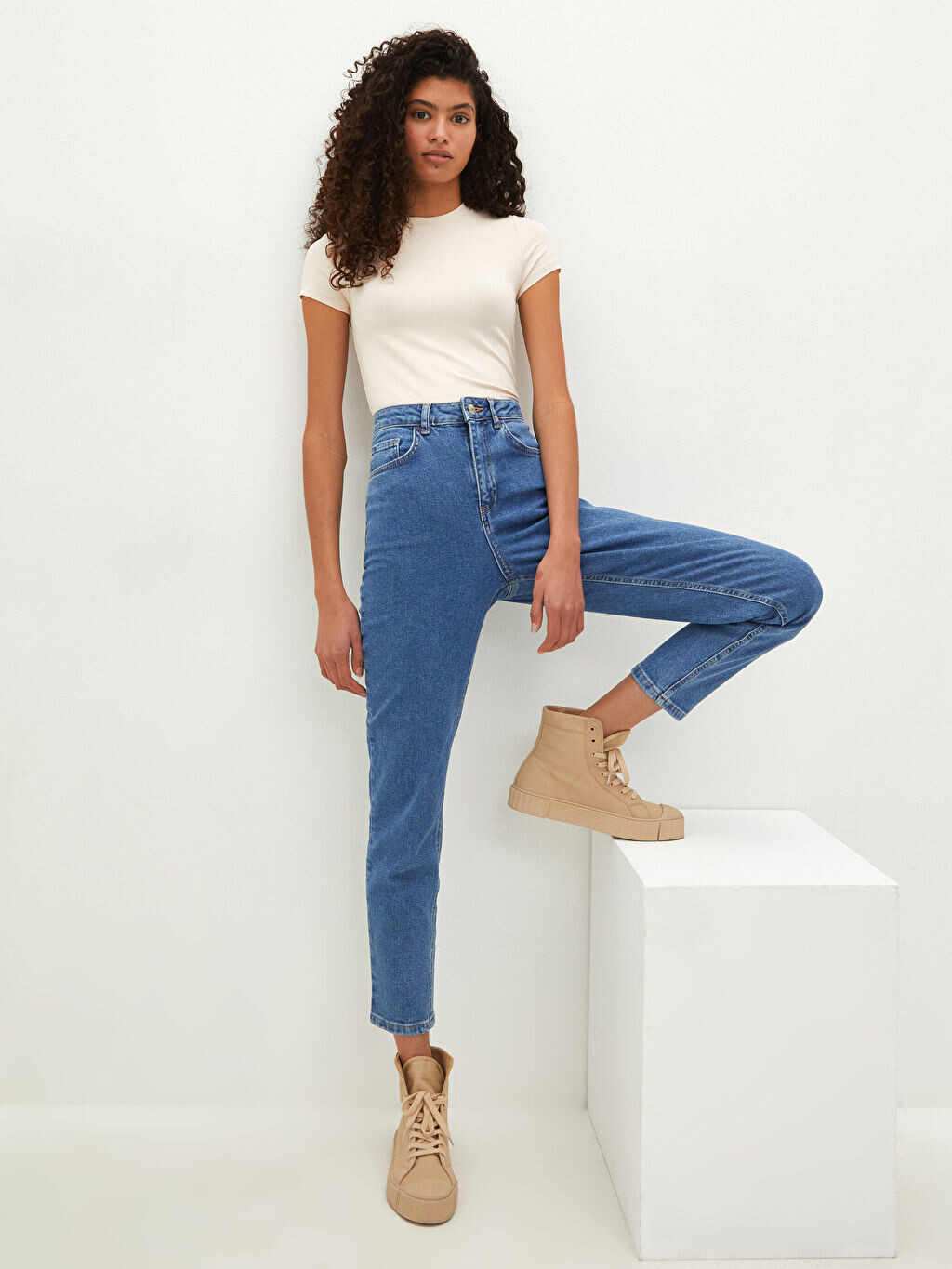 

Зауженные женские джинсы Rodeo с высокой талией и карманами LCW Jeans