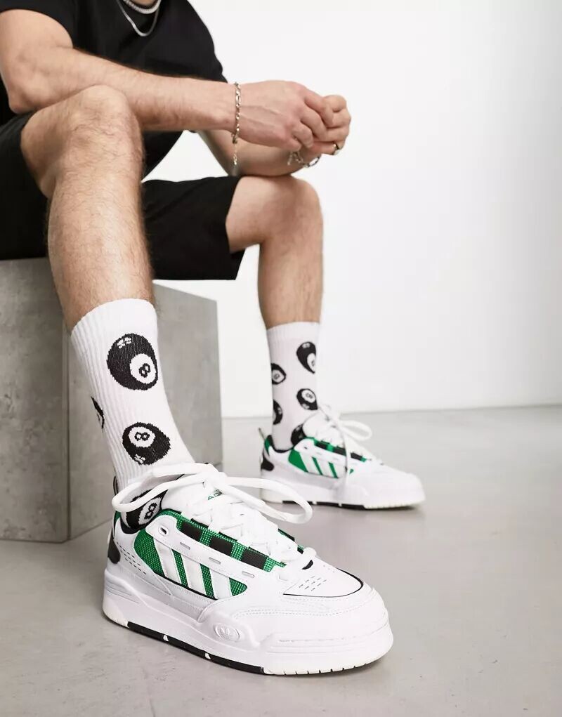 

Бело-зеленые кроссовки adidas Originals ADI2000