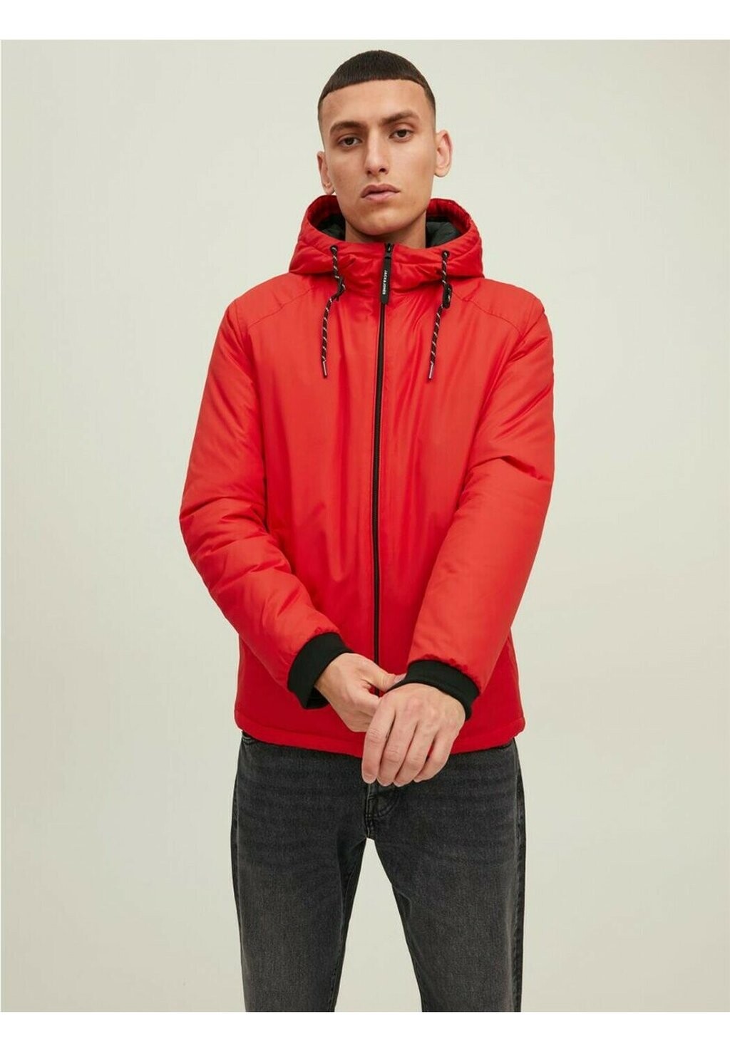 

Легкая Куртка Jack & Jones, красный