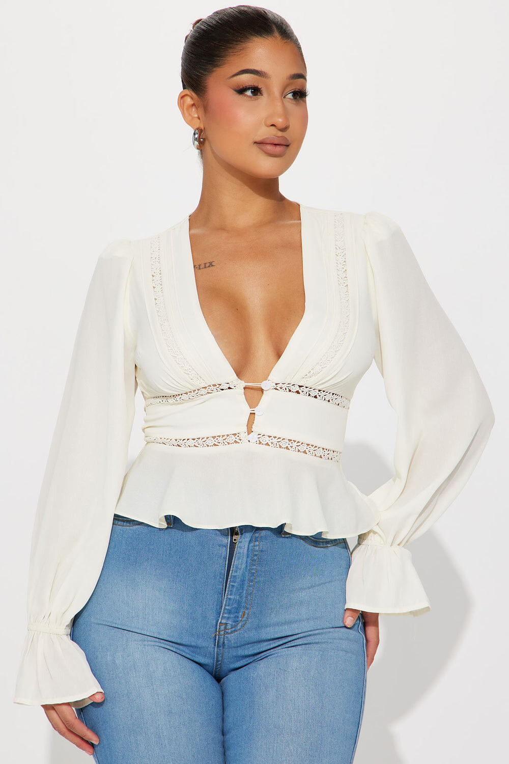 

Блузка Fashion Nova BT2302EFN, кремовый