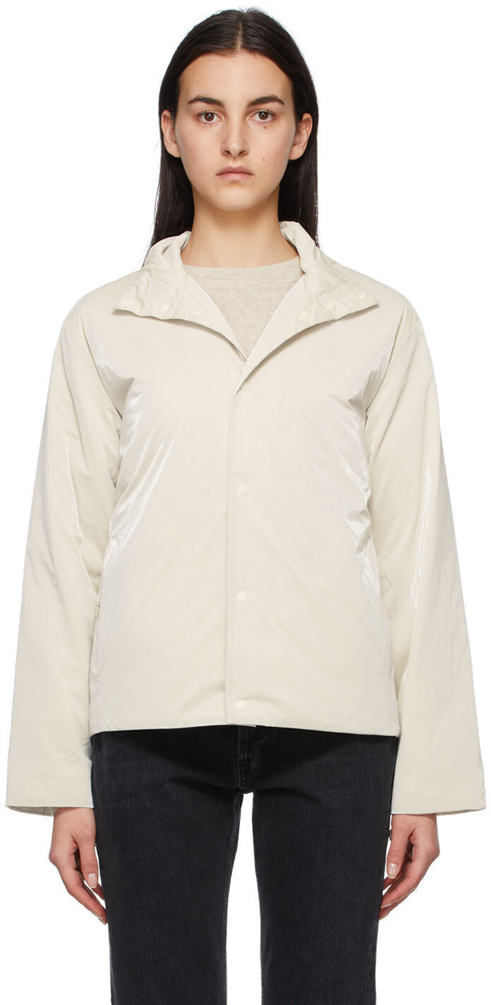 

Спортивная куртка Off-White с покрытием RAINS