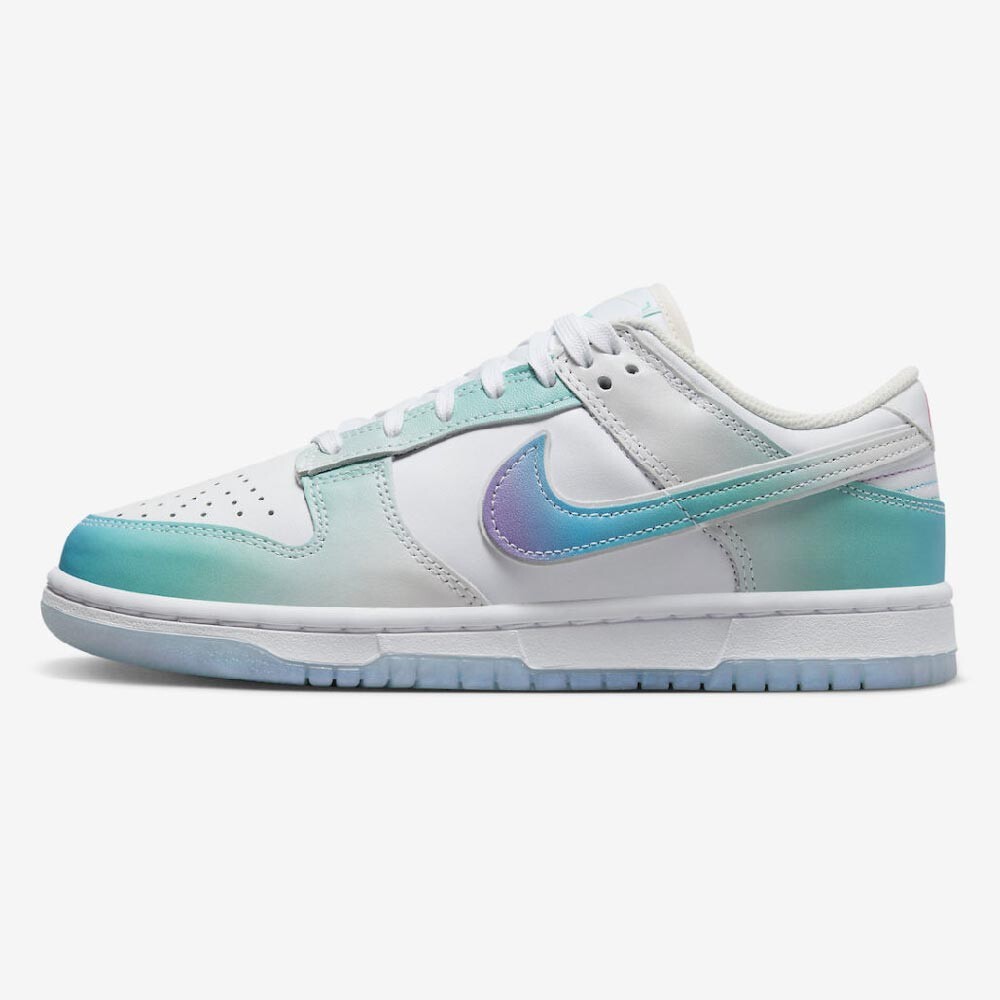 

Кроссовки Nike Dunk Low Unlock your Space, белый/голубой