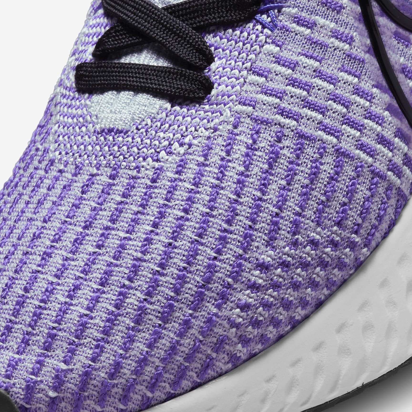 Infinity run flyknit 3