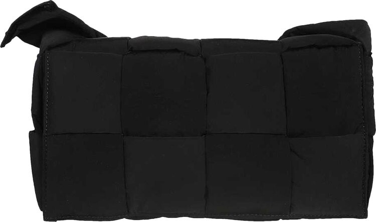 

Сумка Bottega Veneta Padded Tech Cassette Bag Black/Silver, серый
