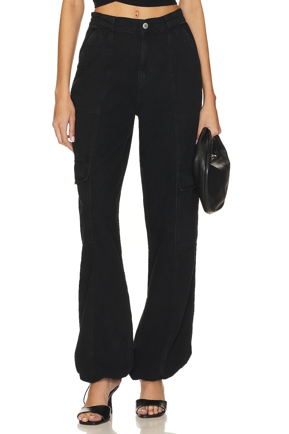 

Брюки SIMKHAI Calista Denim Cargo, цвет Black Washed Denim