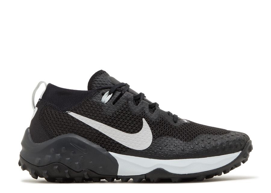 

Кроссовки Nike Wmns Wildhorse 7 'Black Pure Platinum', черный