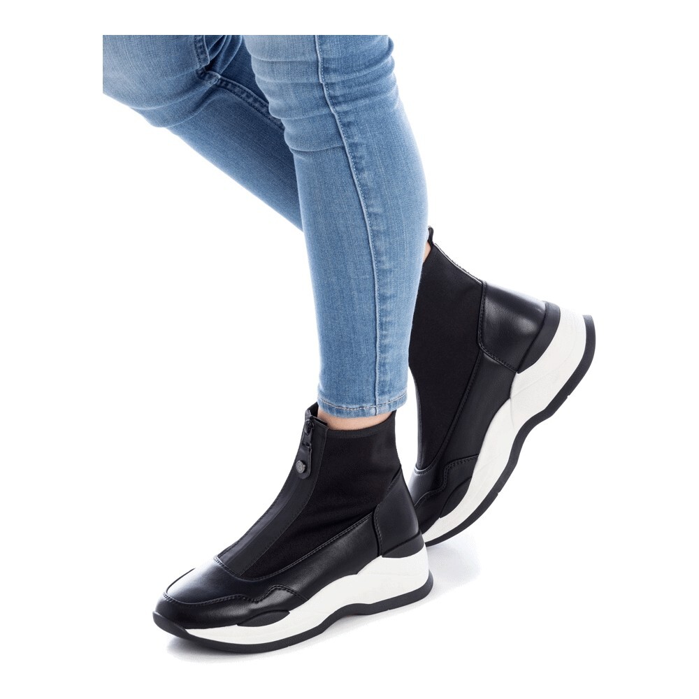 

Кроссовки Xti Zapatillas Altas, black