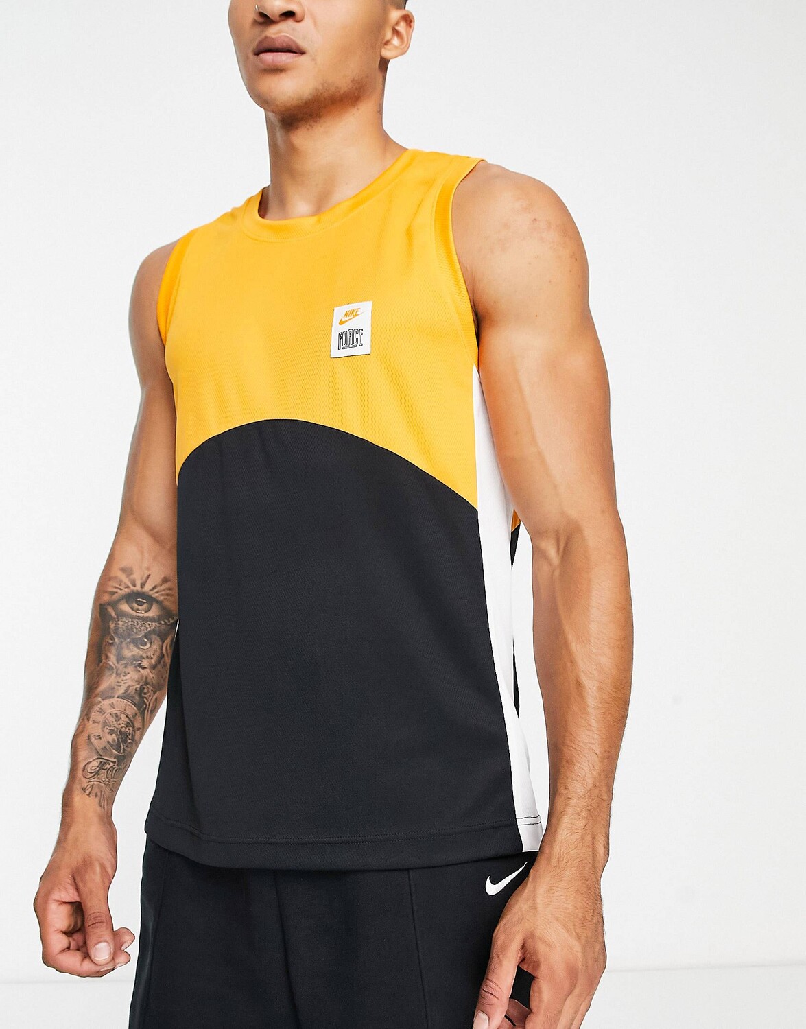 

Желтый жилет из джерси с цветными блоками Nike Basketball Starting 5