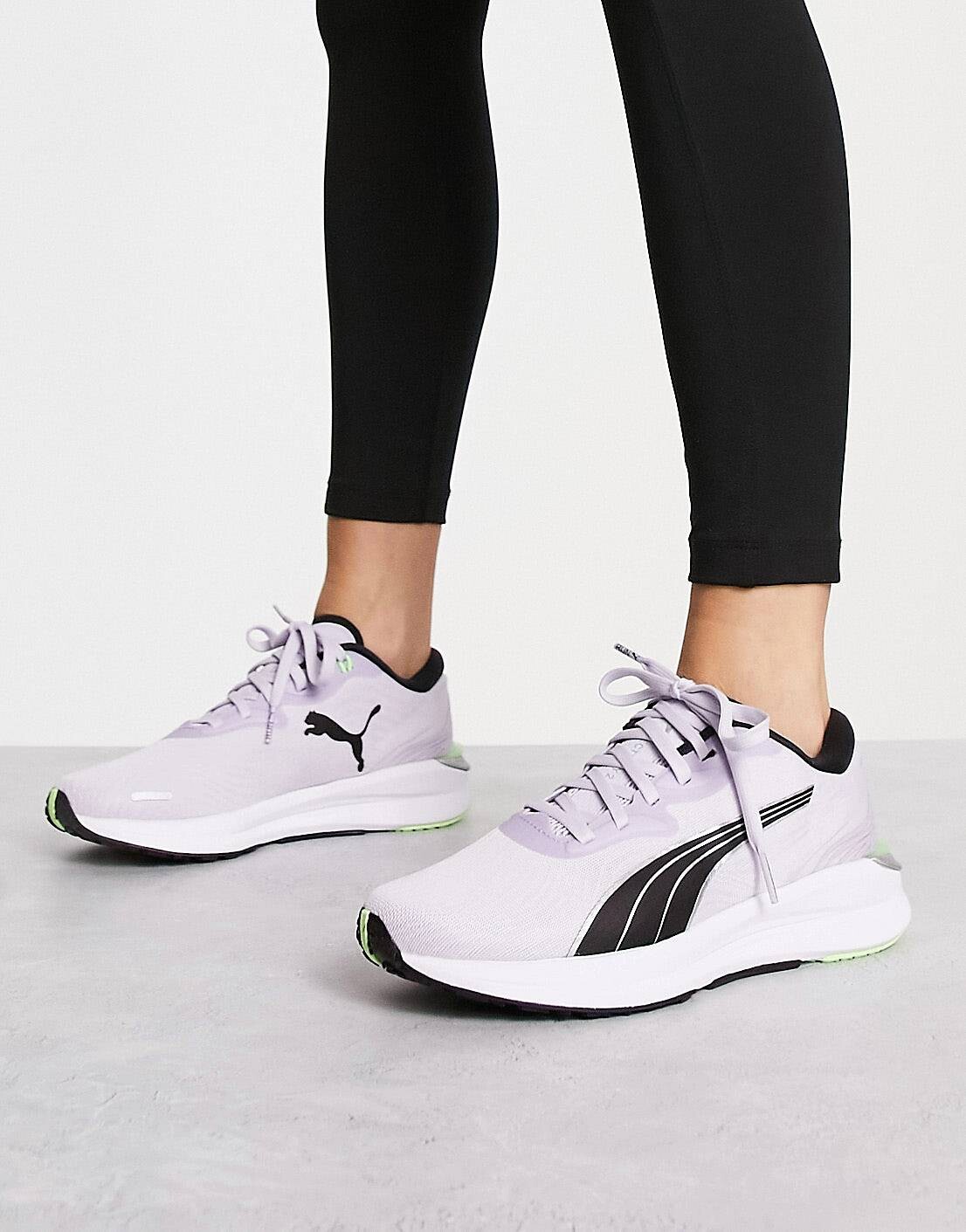 

Бело-черные кроссовки Puma Electrify Nitro 2