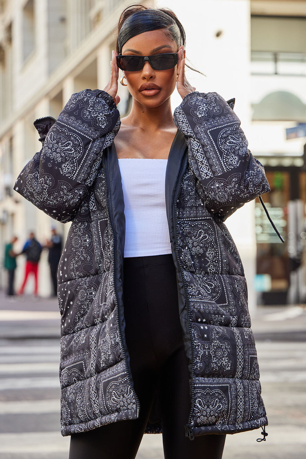 

Пуховик Fashion Nova 79300, черный