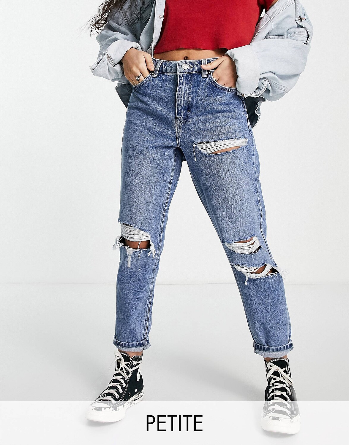 

Синие рваные джинсы Mom Topshop Petite средней длины