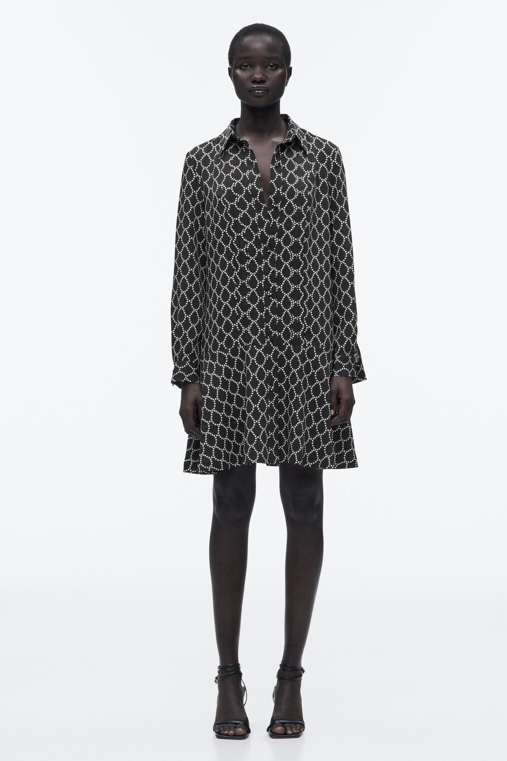 

Платье-рубашка с принтом ZARA, черно-белый