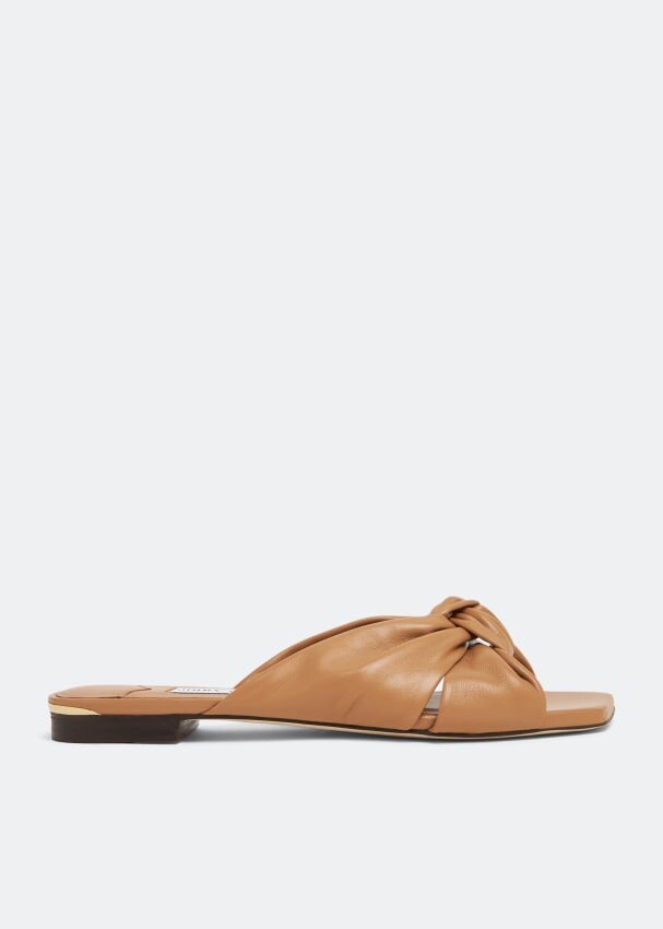 

Сандалии JIMMY CHOO Avenue flat sandals, коричневый