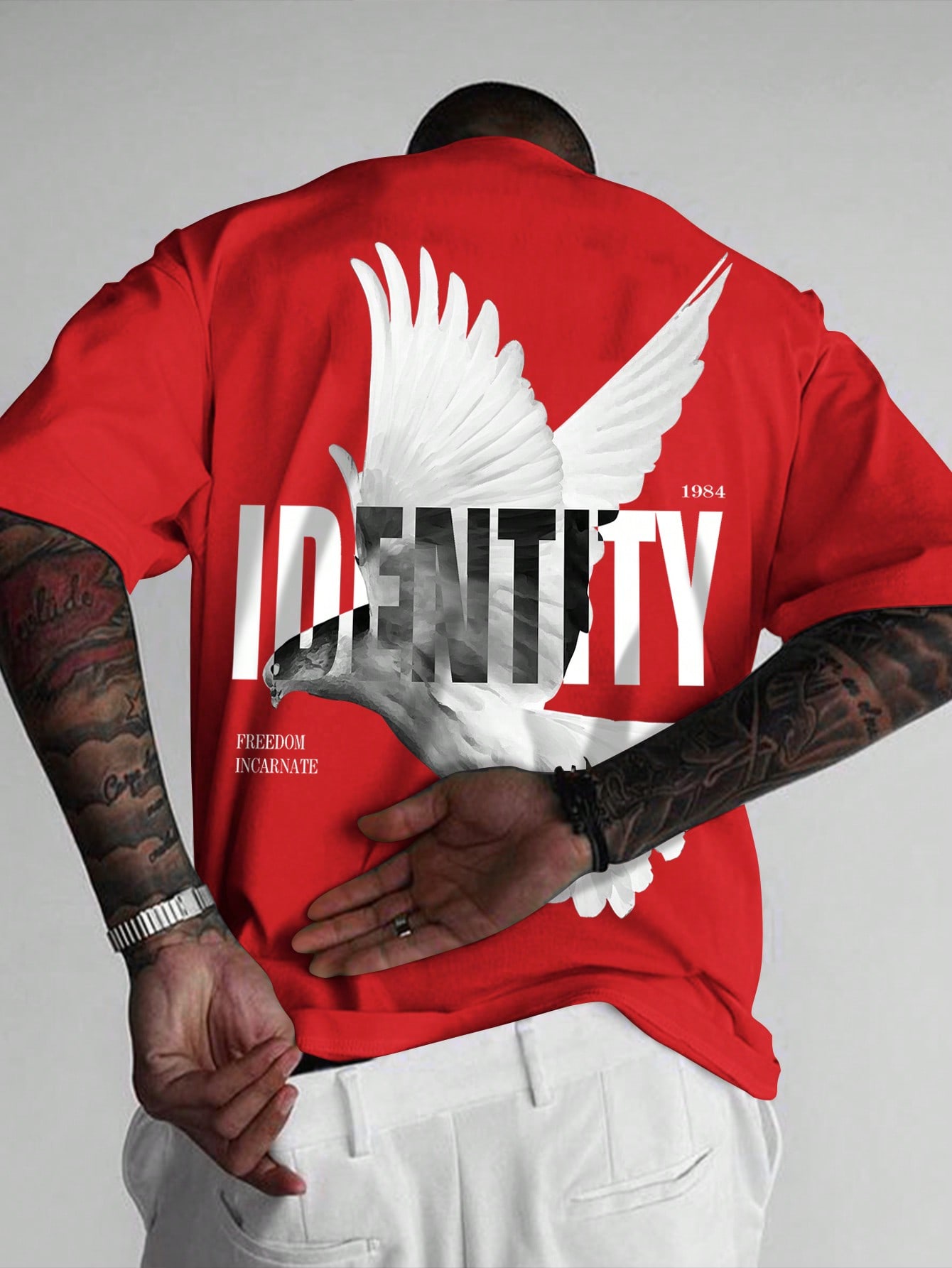 Мужская футболка Manfinity EMRG с принтом голубя и букв, красный