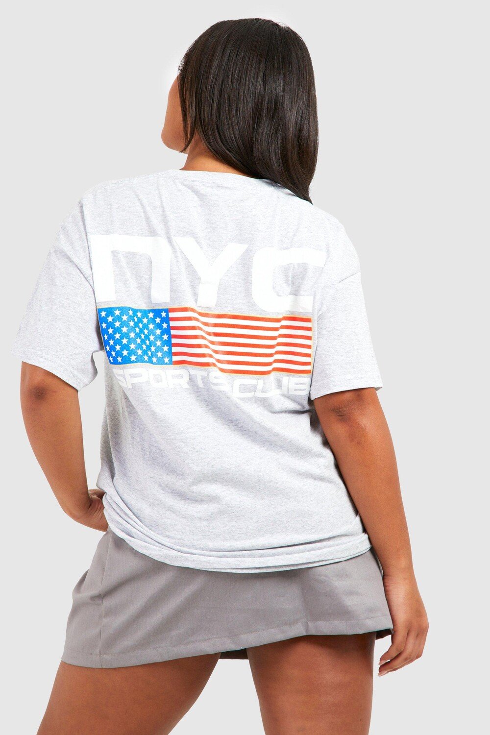 

Футболка оверсайз plus nyc sports club Boohoo, серый