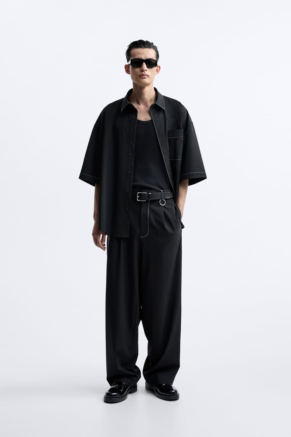 

Рубашка с контрастной отшивкой ZARA, черный