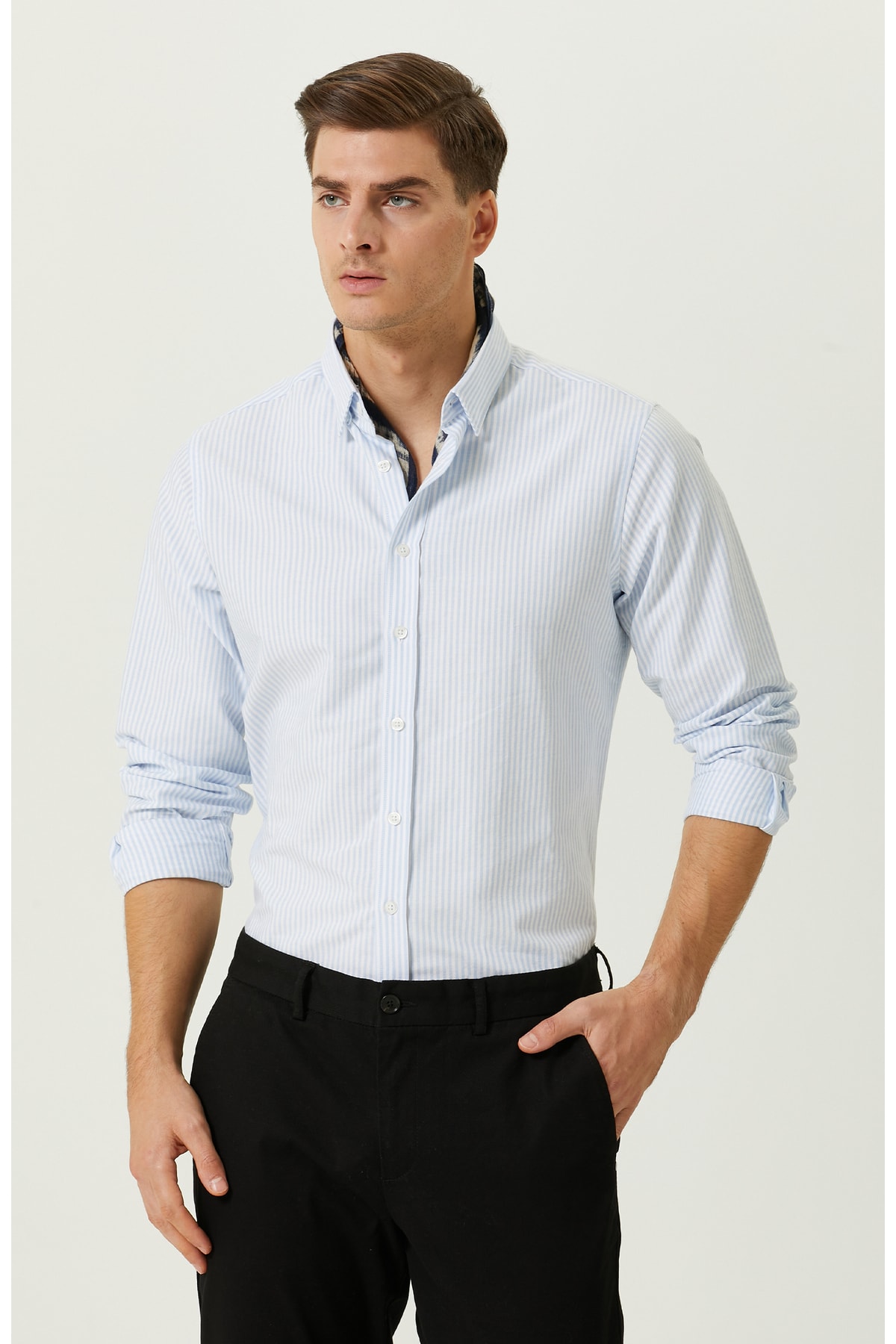 цена Рубашка с длинным рукавом в сине-белую полоску Network, синий