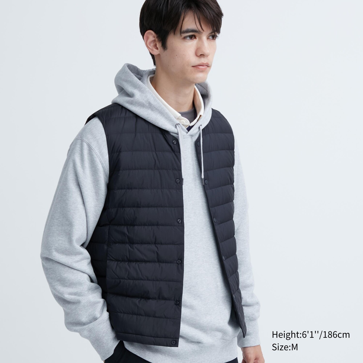 

Ультралегкий пуховый компактный жилет Uniqlo, темно-синий
