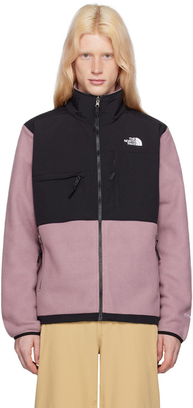 

Розовая куртка Денали The North Face