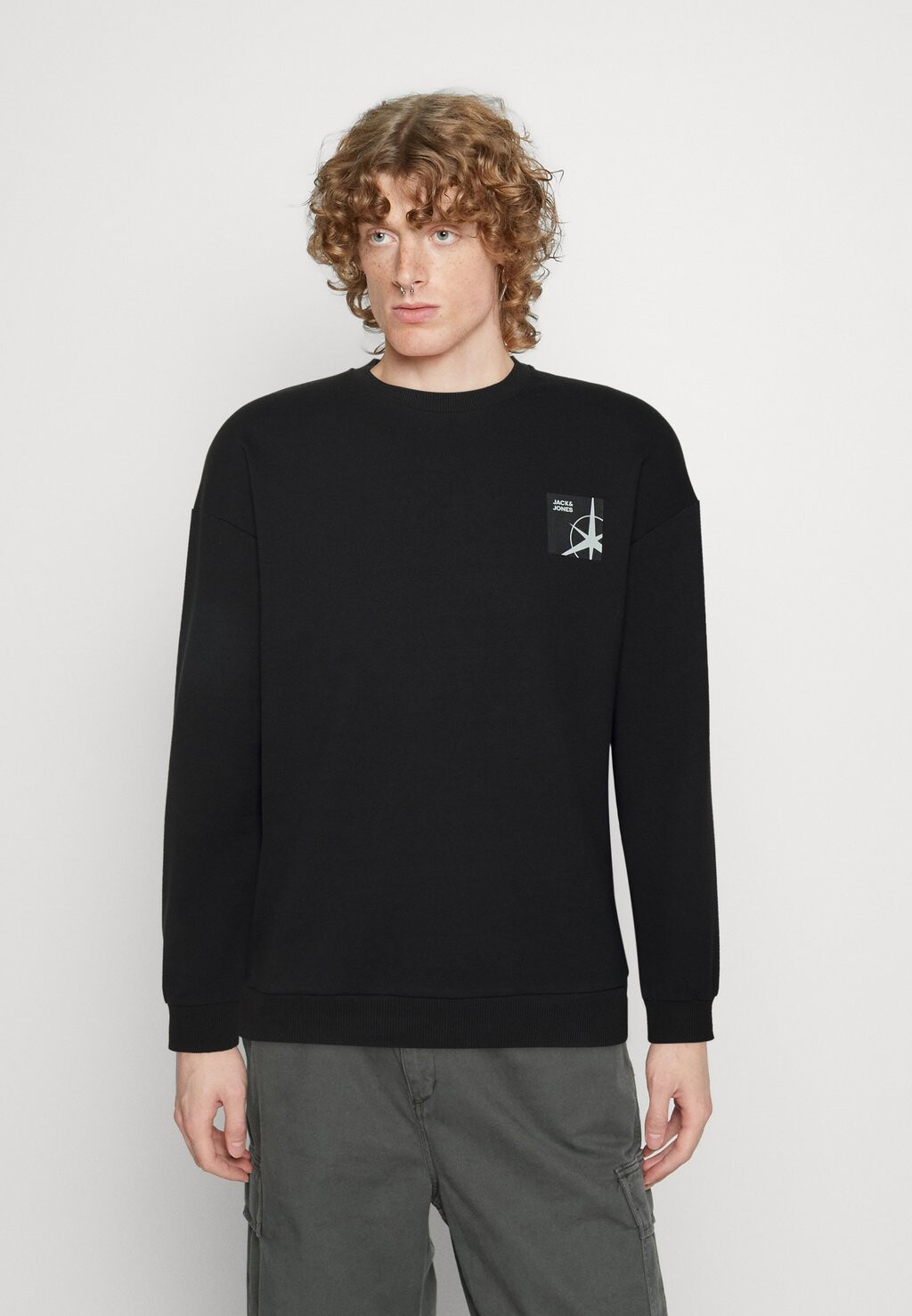 

Толстовка Jack & Jones, черный