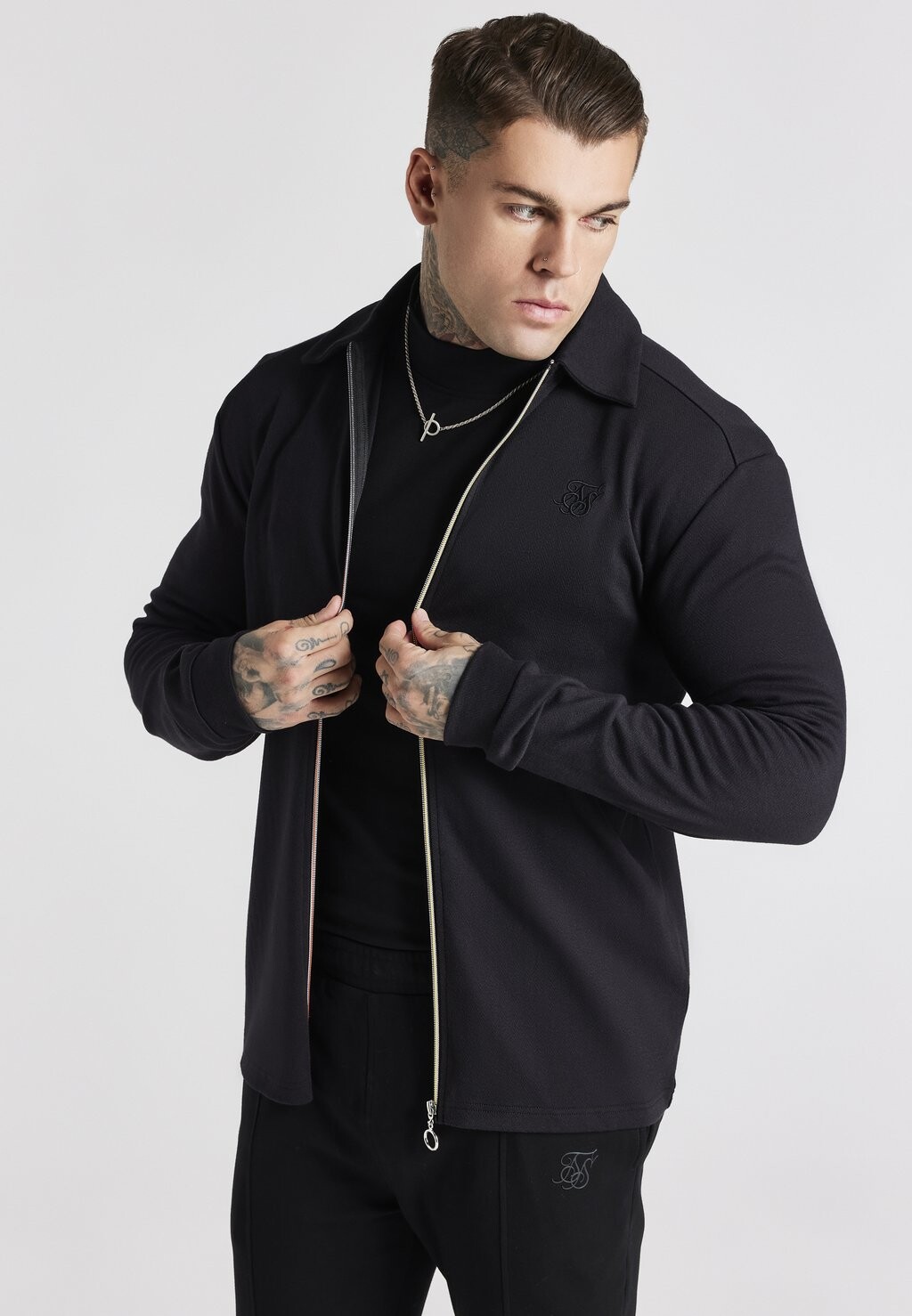 

Свитшот на молнии SIKSILK