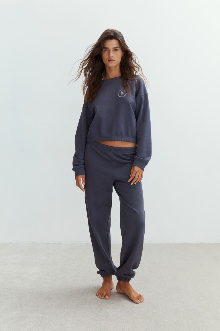 

Брюки-джоггеры из хлопковой смеси H&M