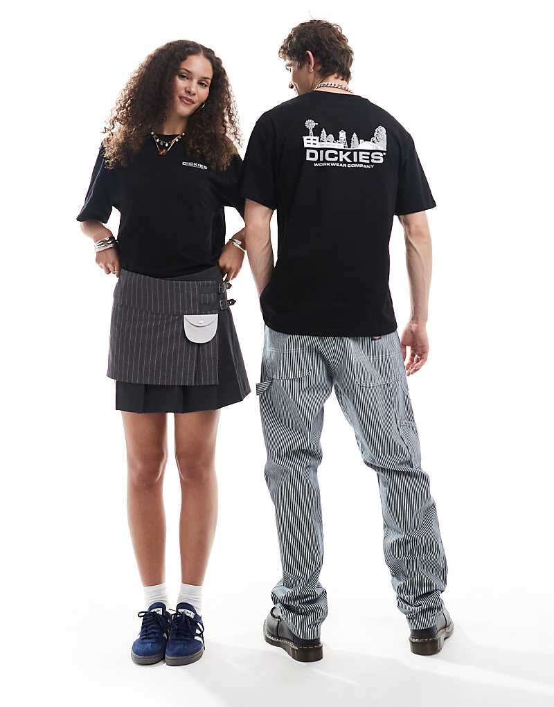 

Dickies – Bridger – Черная футболка с городским принтом на спине