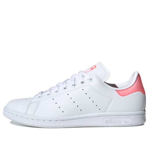 

Кроссовки Стэн Смит Adidas, белый