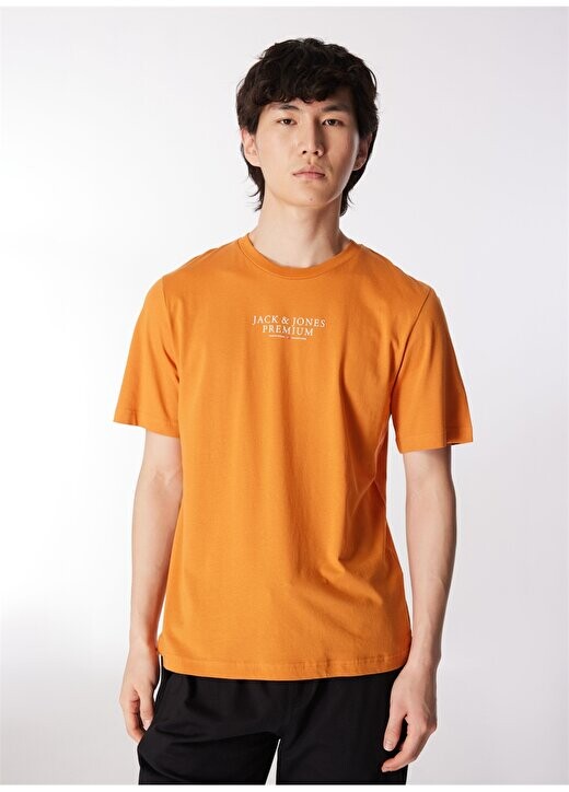 

Оранжевая мужская футболка с круглым вырезом JPRBLUARCHIE SS TEE CREW NECK NOOS Jack & Jones, оранжевый