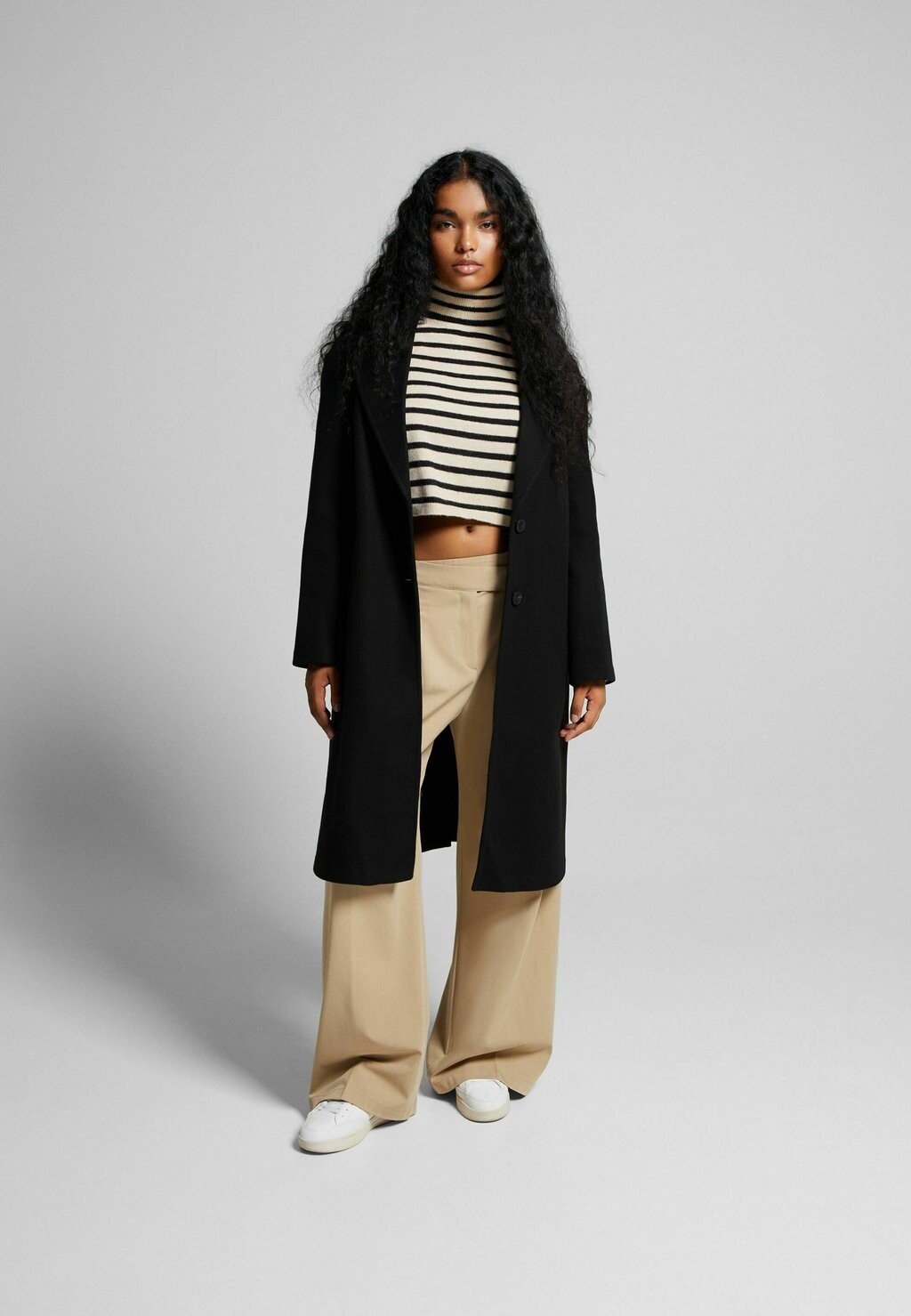 

Классическое пальто Bershka, черное, Черный