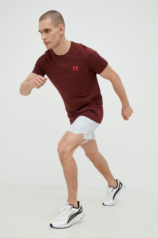 

Тренировочная футболка Under Armour, бордовый, Красный